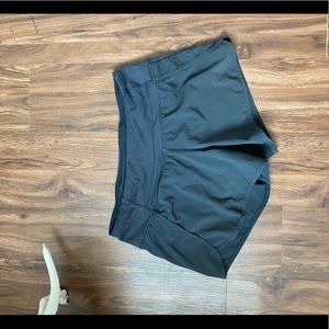 Black size 6 lululemon shorts!